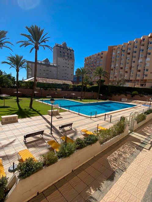 Calpé 1ste lijn appartement LAST MINUTE 23/8 tem 31/8! !, Vakantie, Vakantiehuizen | Spanje, Costa Blanca, Appartement, Stad, Aan zee