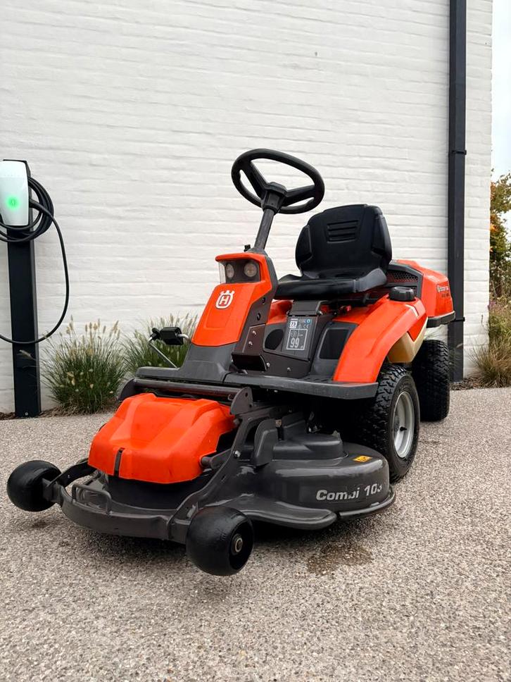 Husqvarna zitmaaier R 216T AWD, Tuin en Terras, Zitmaaiers, Gebruikt, 90 tot 120 cm, Elektrische starter, Mulchfunctie, Ophalen