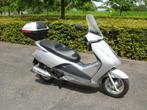 skooter Honda Fes 125, Fietsen en Brommers, Ophalen, Honda, Gebruikt, 125 cc