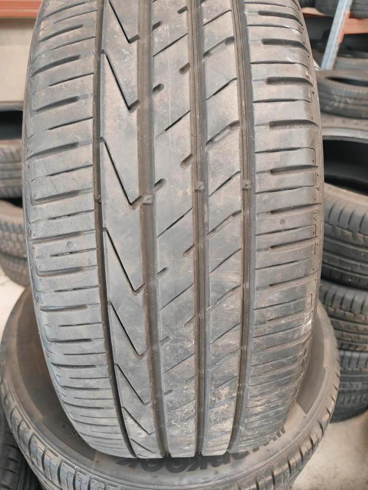 235/55r18 100v Hankook 45€ per stuk 23555r18 2355518, Auto-onderdelen, Besturing, Ophalen