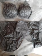 Prima Donna Twist 80 D , 44 en 44 grijs, Kleding | Dames, Ondergoed en Lingerie, Prima Donna, Verzenden, Grijs, Setje