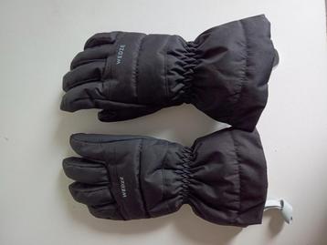 Ski handschoenen 500  beschikbaar voor biedingen