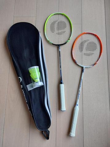 Artengo badmintonset 2 rackets, 2 shuttles, 1 hoes beschikbaar voor biedingen
