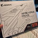 GIGABYTE X870E AORUS PRO ICE AM5, Computers en Software, Moederborden, Ophalen, Zo goed als nieuw, DDR5