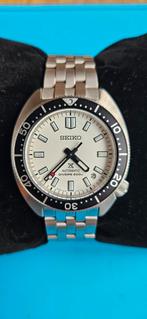 SEIKO "PROSPEX" SPB313J1 (neuve, jamais portée), Bijoux, Sacs & Beauté, Seiko, Enlèvement ou Envoi, Neuf