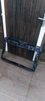 Radiateur avant/avant/carrosserie Volkswagen Passat GTE 2018, Pare-chocs, Volkswagen, Enlèvement, Utilisé