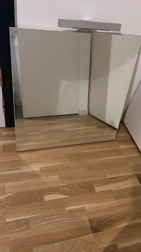 WC-spiegel - toiletspiegel, Huis en Inrichting, Woonaccessoires | Spiegels, Gebruikt, 50 tot 75 cm, Minder dan 100 cm, Vierkant