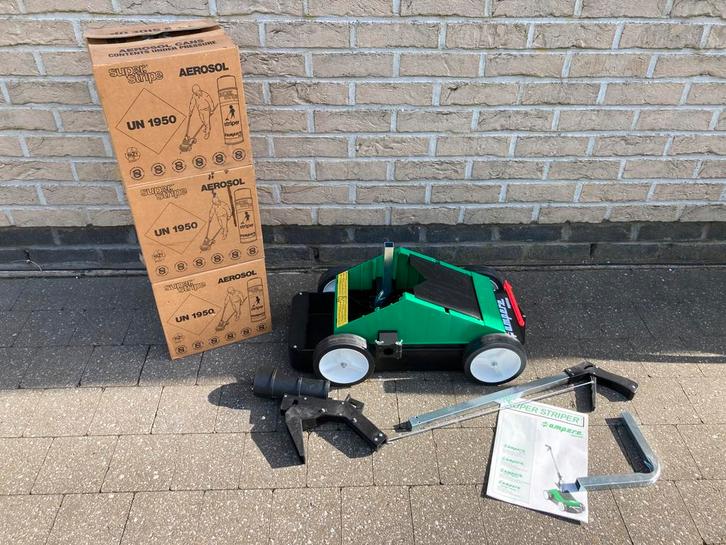 Lijnentrekker met verfspuitbussen, Doe-het-zelf en Bouw, Gereedschap | Overige machines, Nieuw, Ophalen