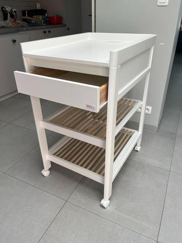 Luiertafel/verzorgtafel Troll beschikbaar voor biedingen