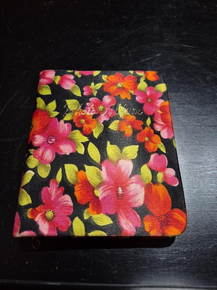 Fotoalbum mini / pocket in stof met rits Vintage 1970, Handtassen en Accessoires, Tassen | Damestassen, Ophalen of Verzenden