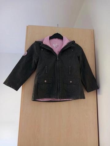 Tussenseizoen jas met uitneembare vest 122, heel goede staat beschikbaar voor biedingen