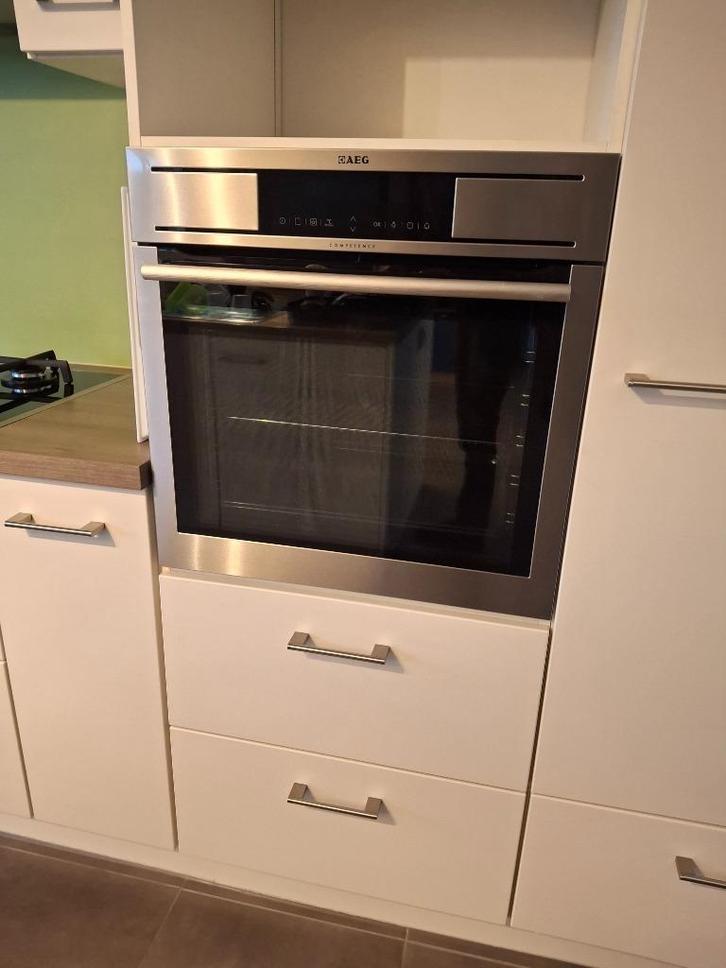 AEG Heteluchtoven BE7004001M, Elektronische apparatuur, Ovens, Gebruikt, Inbouw, Oven, 60 cm of meer, 45 tot 60 cm, Hete lucht