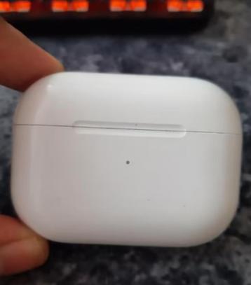 Airpods Pro 2  beschikbaar voor biedingen