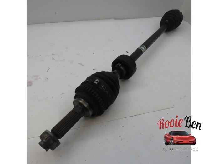 Aandrijfas rechts-voor van een Chevrolet Matiz, Auto-onderdelen, Remmen en Aandrijving, Chevrolet, Gebruikt, 3 maanden garantie