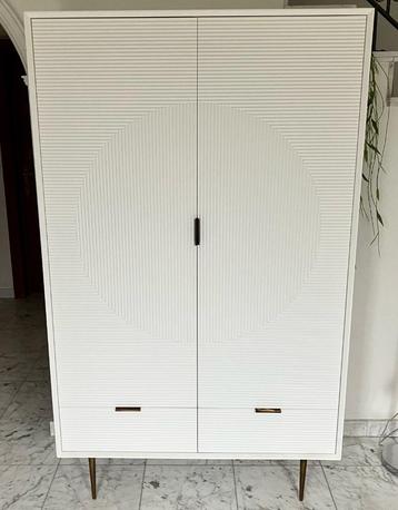 Armoire vestiaire