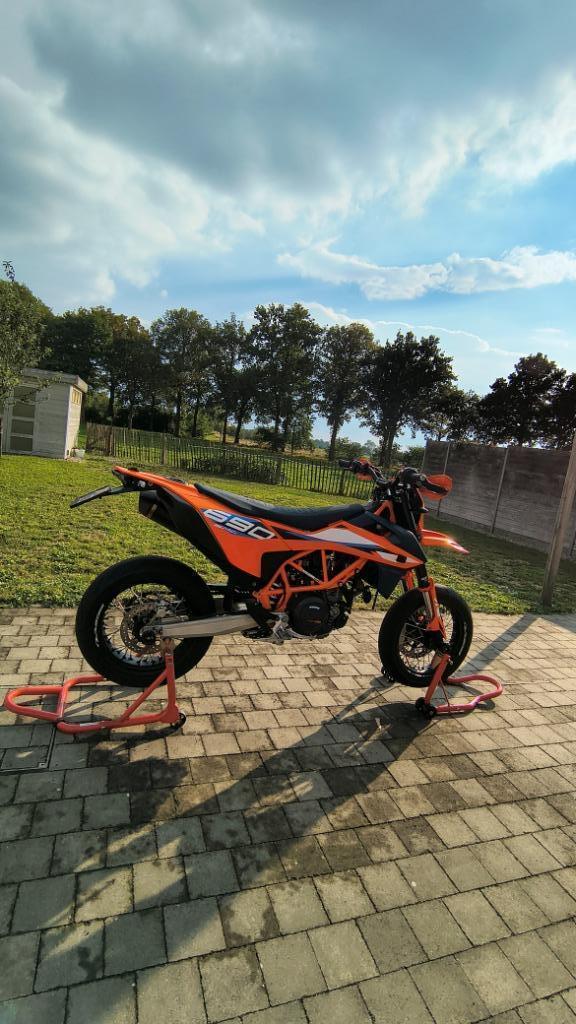 KTM 690 SMC-R A2 (full power), Motoren, Motoren | KTM, Particulier, SuperMoto, 12 t/m 35 kW, 1 cilinder, Minimaal motorrijbewijs A2