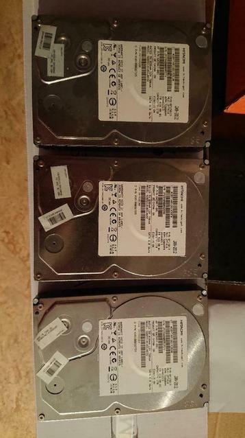 Hitachi Deskstar 3 x 1TB SATA 6Gbs 7200rpm 3.5" 32MB cache beschikbaar voor biedingen