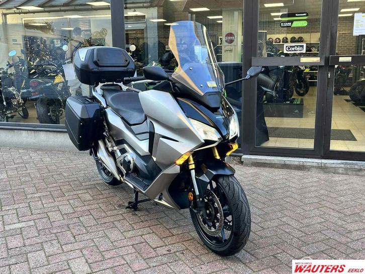 Honda Forza 750 ABS, Motoren, Motoren | Honda, Bedrijf, Scooter, meer dan 35 kW, ABS, LED Verlichting, Traction Control