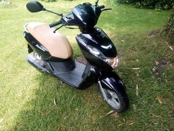 Peugeot Kisbee B-klasse 4 takt beschikbaar voor biedingen