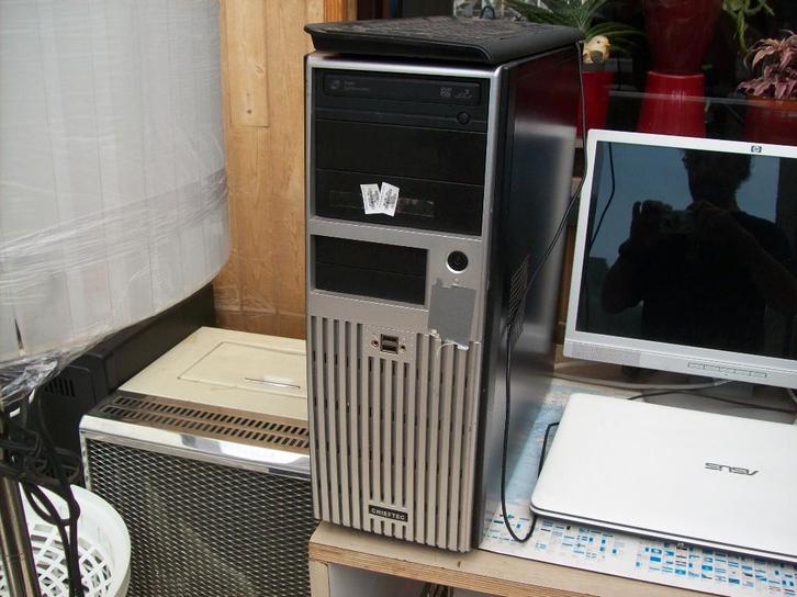 computer i3 met SSD, Computers en Software, Desktop Pc's, Gebruikt, 2 tot 3 Ghz, HDD, SSD, 8 GB, Ophalen