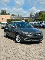 Opel Astra J benzine 1.4 Turbo  Automatische, Euro 5, 4 cilinders, Parkeersensor, 5 zetels