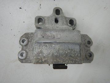 VW Caddy 2K 2.0 TDI Motorsteun Bakzijde 1K0199555Q beschikbaar voor biedingen