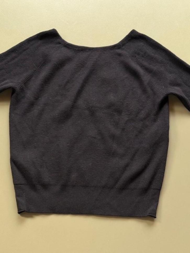1x gedr diepzwarte wintertrui Maje met open rug, Kleding | Dames, Truien en Vesten, Zo goed als nieuw, Maat 36 (S), Zwart, Verzenden