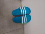 Slippers blauw Adidas, nieuw want waren te klein voor gebru, Vêtements | Hommes, Chaussures, Neuf, Chaussons, Bleu, Enlèvement