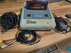 Super Nintendo console, Games en Spelcomputers, Spelcomputers | Nintendo Super NES, Ophalen of Verzenden, Gebruikt, Met 2 controllers