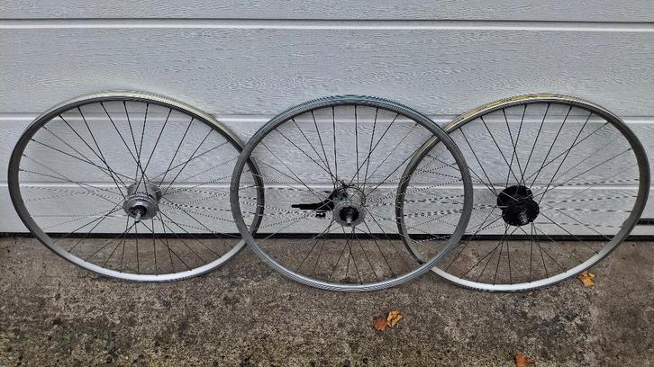 28" aluminium naafdynamo voorwiel SHIMANO fietswielen velo, Fietsen en Brommers, Fietsonderdelen, Gebruikt, Wiel, Ophalen