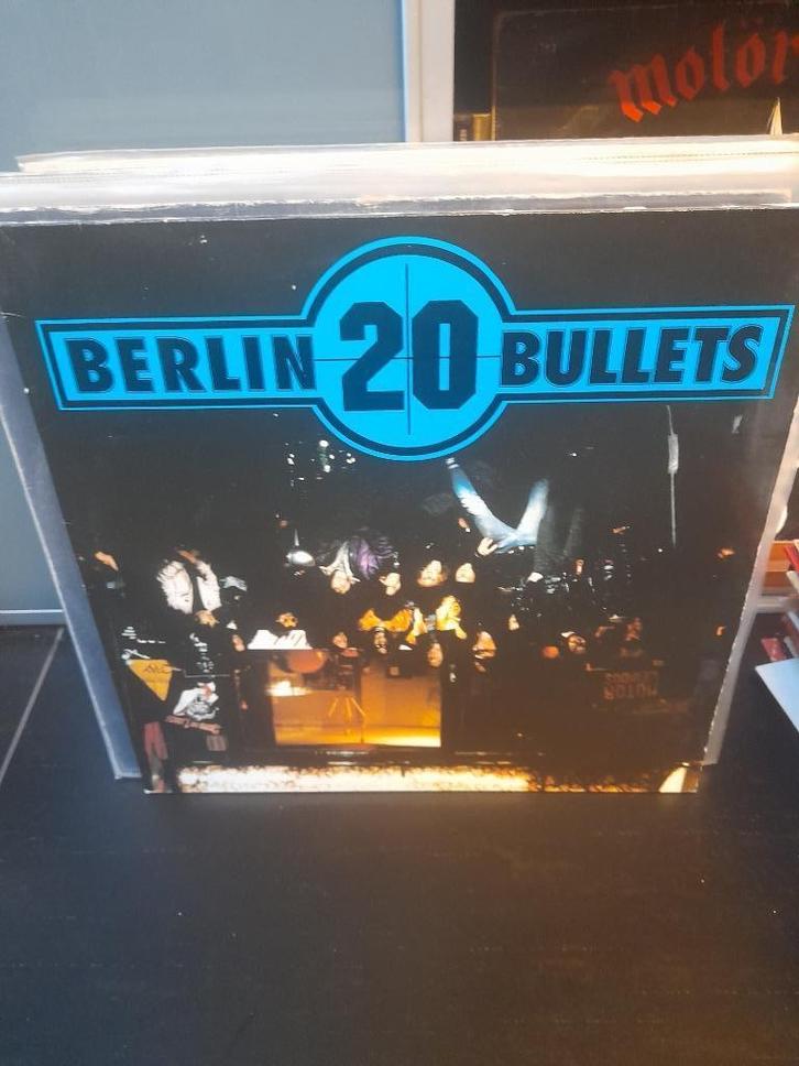 lp - various - berlin 20 bullets - 2lp - vak 7, Cd's en Dvd's, Vinyl | Hardrock en Metal, Gebruikt, Ophalen of Verzenden