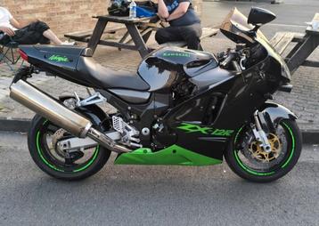 kawasaki  beschikbaar voor biedingen