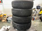 Set winterbanden Pirelli 175/70 R14 met VW velgen, Auto-onderdelen, Banden en Velgen, Ophalen, Winterbanden, Velg(en)