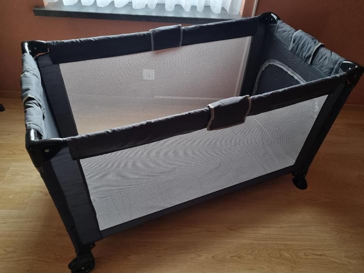 Reisbedje baby donkergrijs, merk Koelstra, Kinderen en Baby's, Babywiegjes en Ledikanten, Zo goed als nieuw, Reisbedje, Ophalen