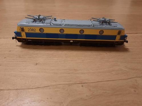 Van Biervliet 3008 - Locomotive électrique SNCB 2382, Hobby & Loisirs créatifs, Trains miniatures | HO, Comme neuf, Locomotive