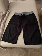 Mooie zwarte jongens Bermuda maat 170 (14/15j) NIEUW, Ophalen, Nieuw, Jongen, Broek