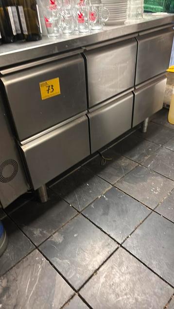 Frigo à tiroir pour restaurant, restaurant beschikbaar voor biedingen