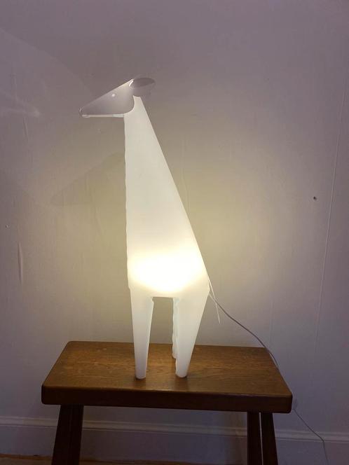 Grande Lampe girafe Zzzoolight design Ramin Razani, Maison & Meubles, Lampes | Lampadaires
