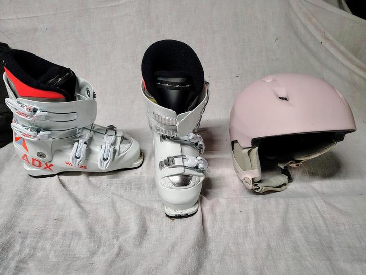 KinderSki s 1 vakantie gebruikt, Sports & Fitness, Snowboard, Enlèvement