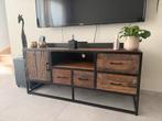 Stoer industrieel tv meubel 135x40x61, Ophalen, Zo goed als nieuw