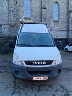 Iveco Daily-bestelwagen, Auto's, Bestelwagens en Lichte vracht, 4 deurs, Achterwielaandrijving, Schuifdeur, Iveco