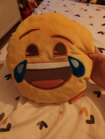 Emoij knuffel  beschikbaar voor biedingen