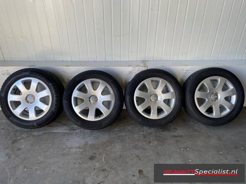 Winterbanden set op 16" velgen Audi ( A4 ), Auto-onderdelen, Banden en Velgen, Banden en Velgen, Winterbanden, 16 inch, 215 mm