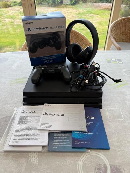Playstation 4Pro 1tb, Games en Spelcomputers, Games | Sony PlayStation 4, Zo goed als nieuw, Ophalen