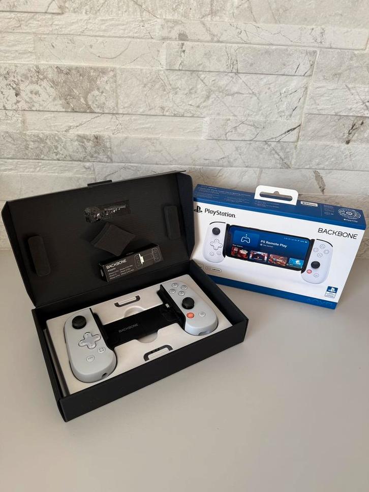 Backbone One - PlayStation editie (iPhone Lightning)compleet, Games en Spelcomputers, Spelcomputers | Sony Consoles | Accessoires