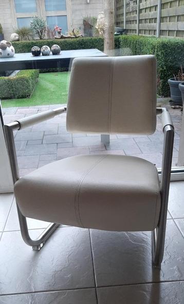 Fauteuil XOOON beschikbaar voor biedingen