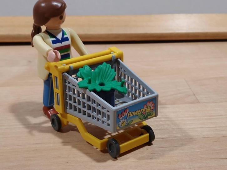 4638: Winkelwagen met vrouw+4474:Deze havenarbeider: €15, Kinderen en Baby's, Speelgoed | Playmobil, Zo goed als nieuw, Complete set