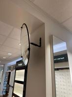 Veiligheids spiegel, Ophalen