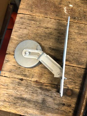 Rolluikbediening beschikbaar voor biedingen