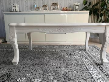 Salontafel beschikbaar voor biedingen